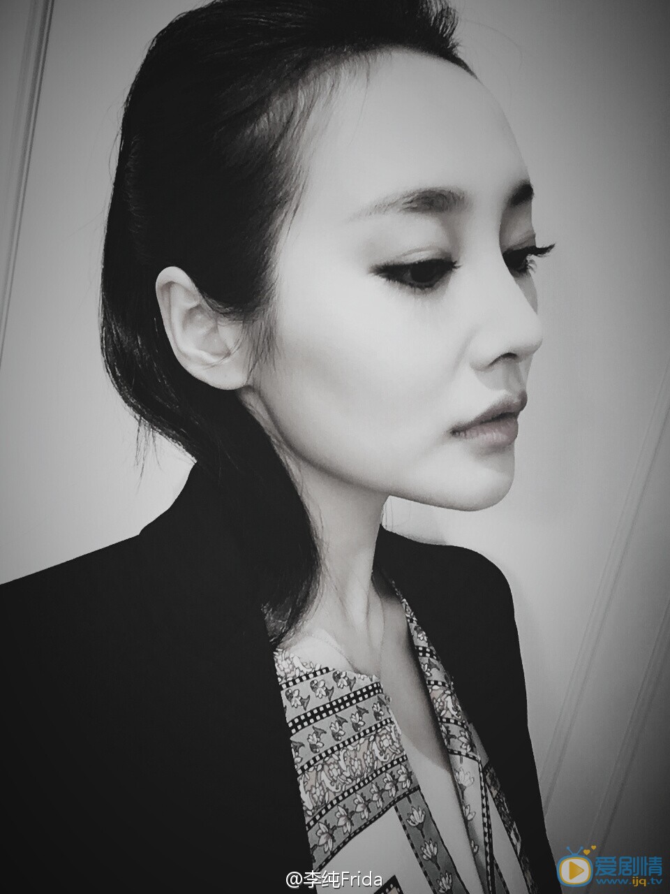 李纯生活照 李纯高清写真_李纯高清剧照