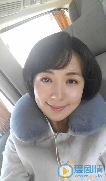 杨童舒自拍照 杨童舒高清写真_杨童舒高清剧照