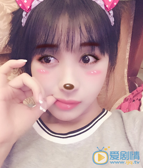 李菲儿可爱自拍 李菲儿高清写真_李菲儿高清剧照
