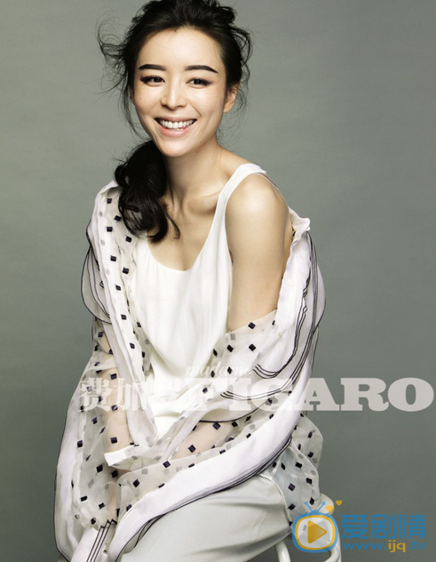 张静初时尚杂志 张静初高清写真_张静初高清剧照