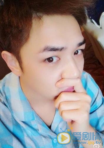 霍政谚生活照 霍政谚高清写真_霍政谚高清剧照