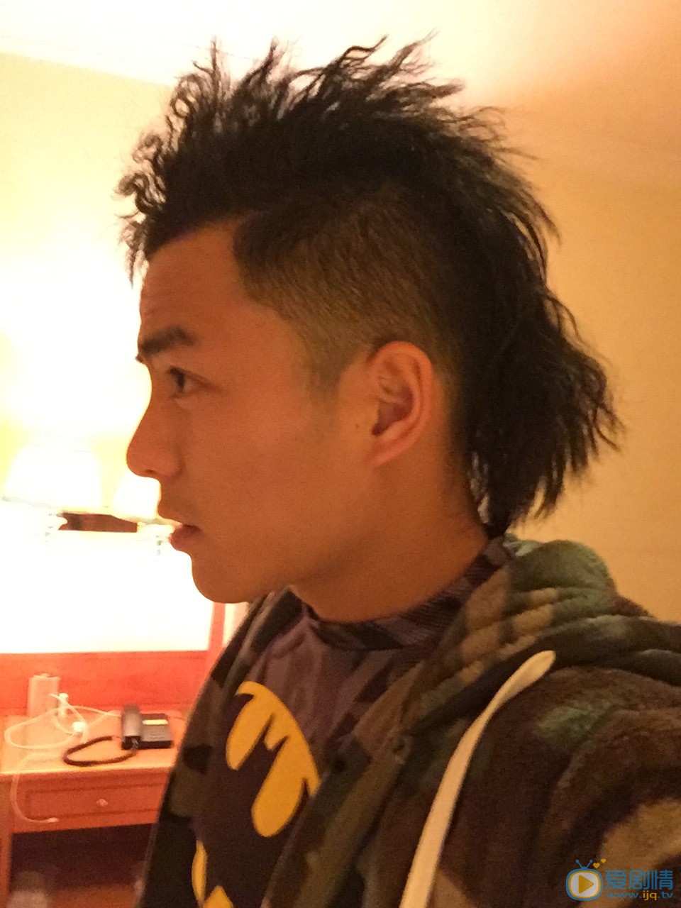 张植绿个性发型 张植绿高清写真_张植绿高清剧照