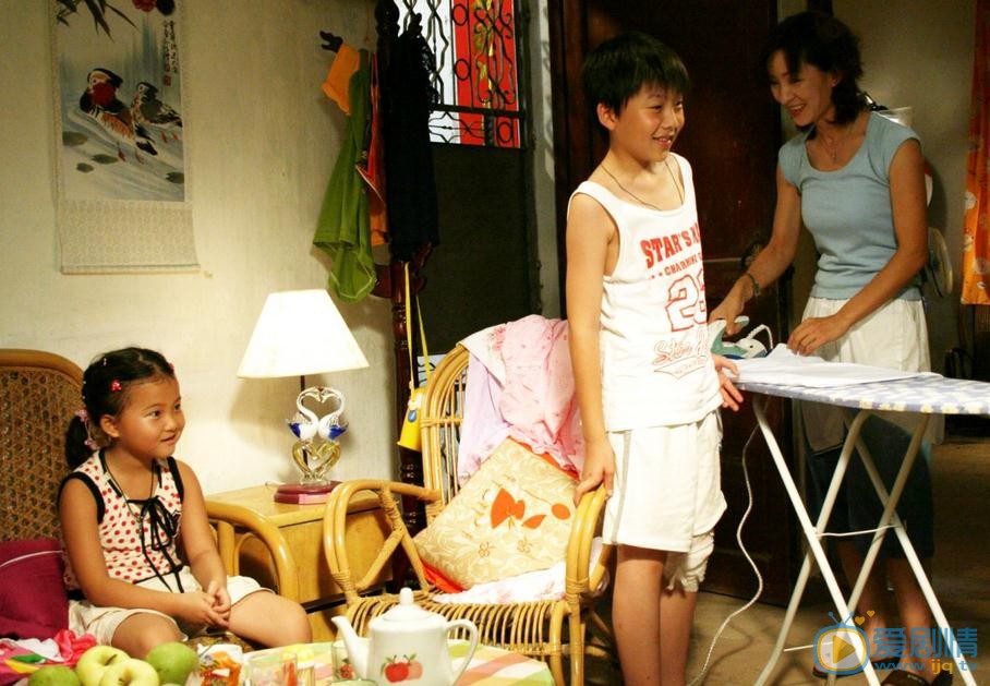 史磊《胡杨深处是我家》剧照 史磊高清写真_史磊高清剧照