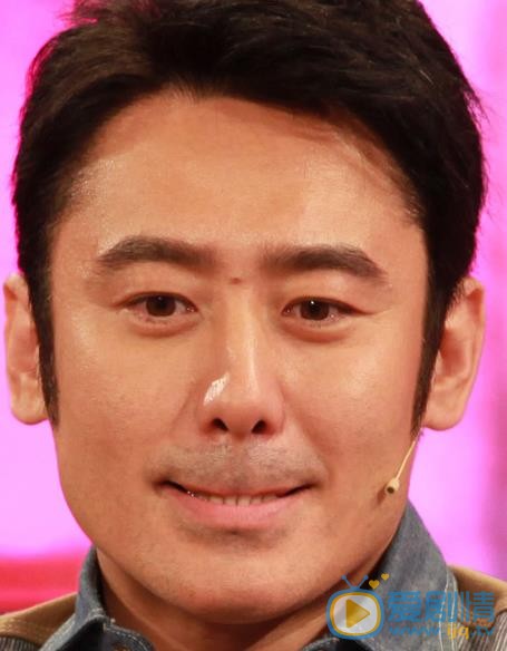 吴秀波《鲁豫有约》节目照 吴秀波高清写真_吴秀波高清剧照
