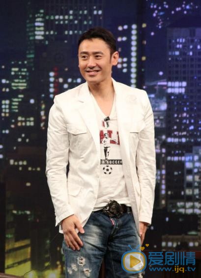 吴秀波《文化视点》节目照 吴秀波高清写真_吴秀波高清剧照