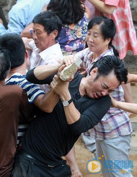 吴秀波《马向阳下乡记》剧照 吴秀波高清写真_吴秀波高清剧照