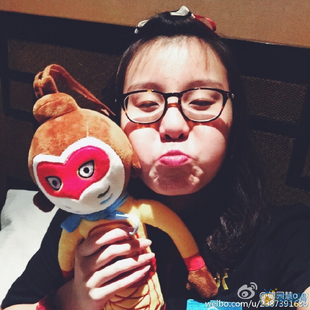 傅园慧表情包 傅园慧高清写真_傅园慧高清剧照