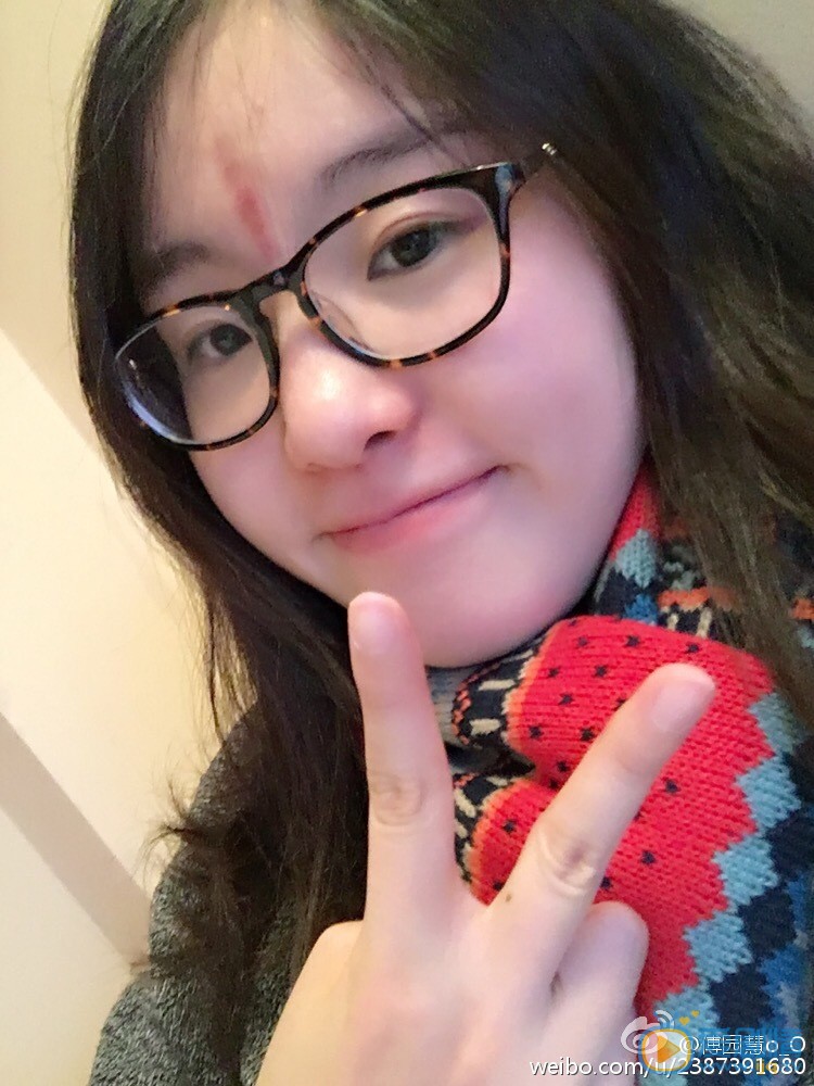 傅园慧剪刀手 傅园慧高清写真_傅园慧高清剧照