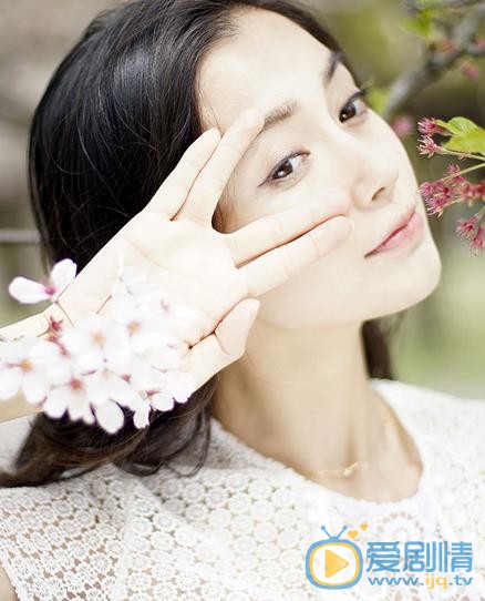 Angelababy樱花写真 Angelababy高清写真_Angelababy高清剧照