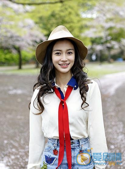 Angelababy樱花写真 Angelababy高清写真_Angelababy高清剧照