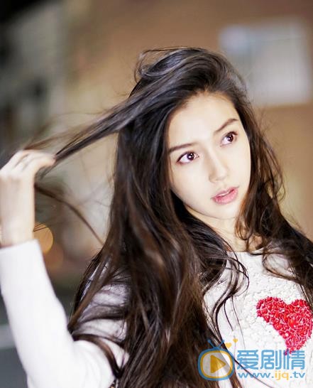 Angelababy樱花写真 Angelababy高清写真_Angelababy高清剧照