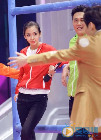 Angelababy快乐大本营节目照 Angelababy高清写真_Angelababy高清剧照