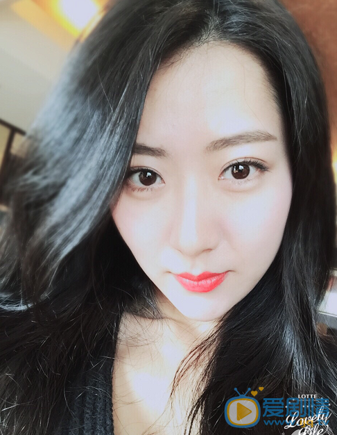 白冰生活照 白冰高清写真_白冰高清剧照