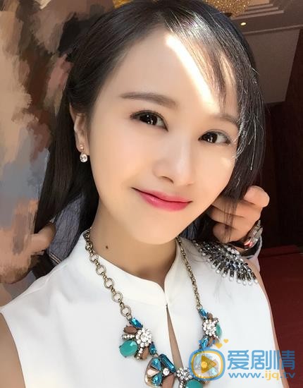 冯芷墨生活照 冯芷墨高清写真_冯芷墨高清剧照