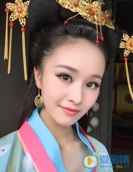 冯芷墨片场照 冯芷墨高清写真_冯芷墨高清剧照