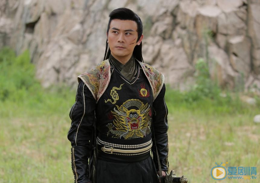 李解《白发魔女传》剧照 李解高清写真_李解高清剧照