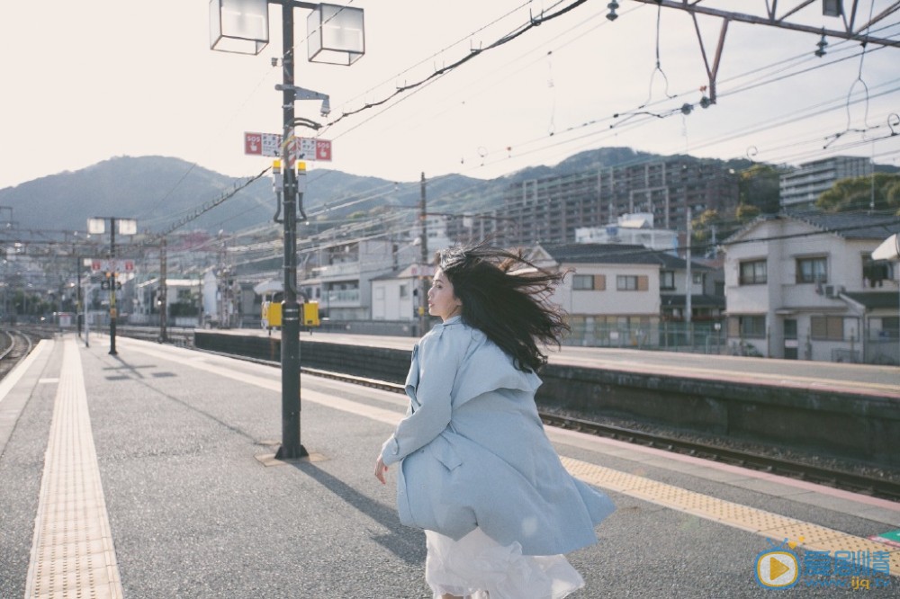 白鹿街拍写真 白鹿高清写真_白鹿高清剧照