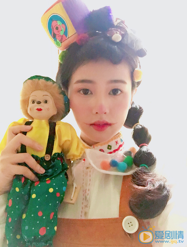 白鹿卖萌照 白鹿高清写真_白鹿高清剧照