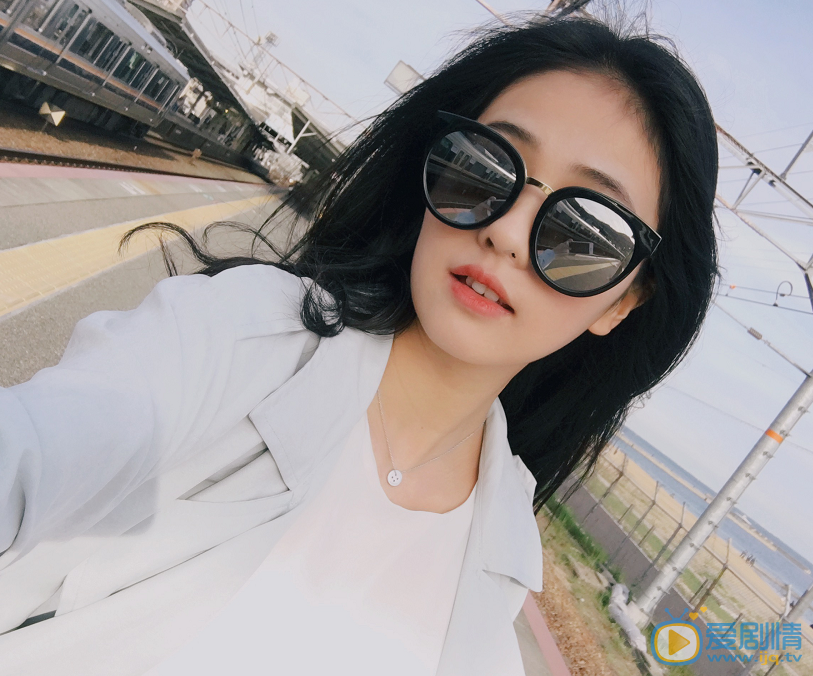 白鹿生活照 白鹿高清写真_白鹿高清剧照