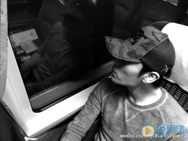秦昊生活照 秦昊高清写真_秦昊高清剧照