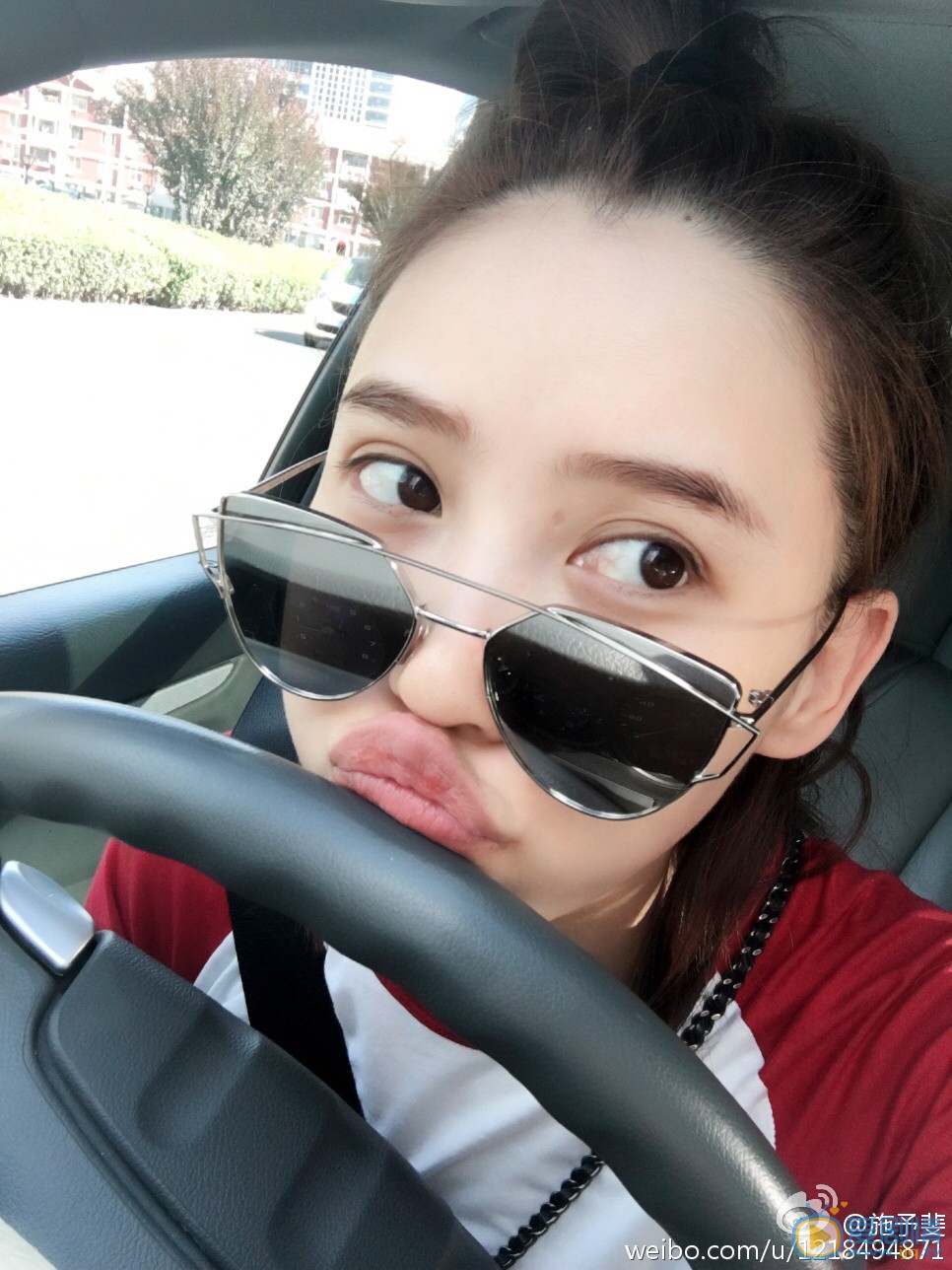 施予斐生活情趣 施予斐高清写真_施予斐高清剧照