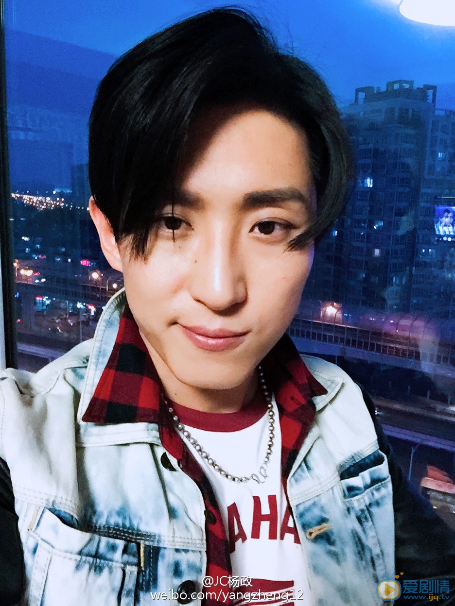杨政生活照 杨政高清写真_杨政高清剧照