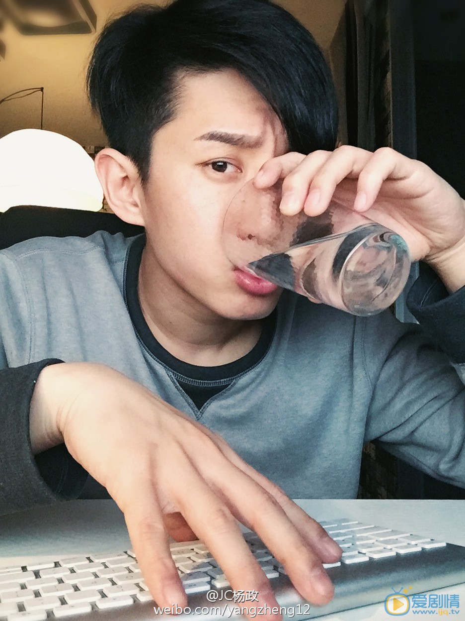 杨政生活照 杨政高清写真_杨政高清剧照