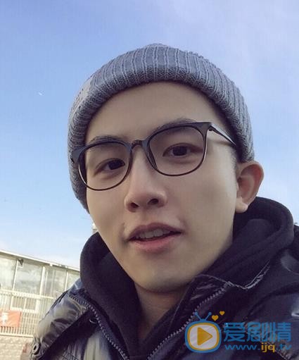 李圣佳生活照 李圣佳高清写真_李圣佳高清剧照