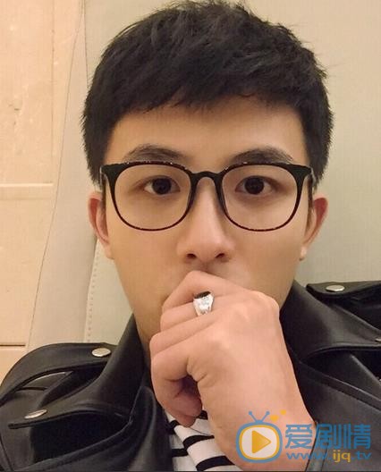李圣佳生活照 李圣佳高清写真_李圣佳高清剧照
