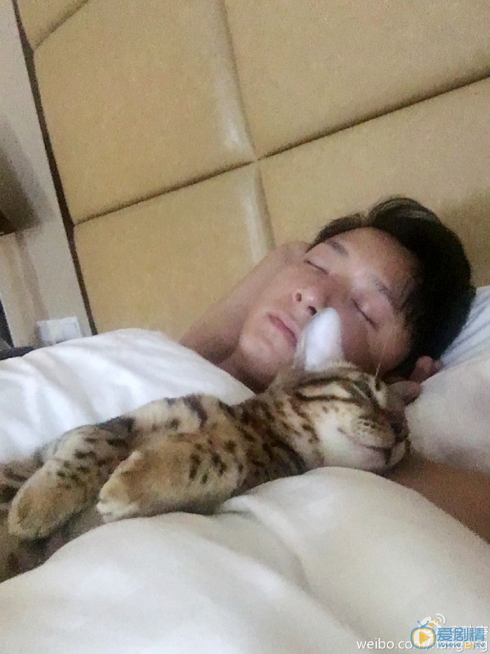 韩庚生活照 韩庚高清写真_韩庚高清剧照