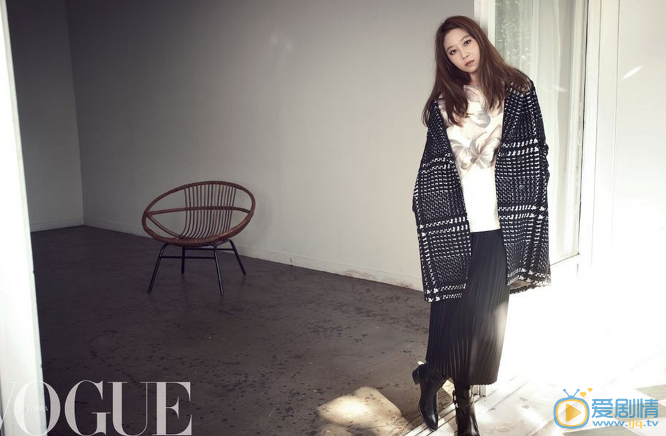 孔孝真vogue杂志 孔孝真高清写真_孔孝真高清剧照