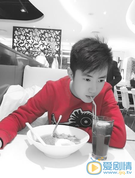 李欢生活照 李欢高清写真_李欢高清剧照