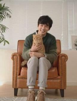 俞承豪《电视猫》剧照 俞承豪高清写真_俞承豪高清剧照