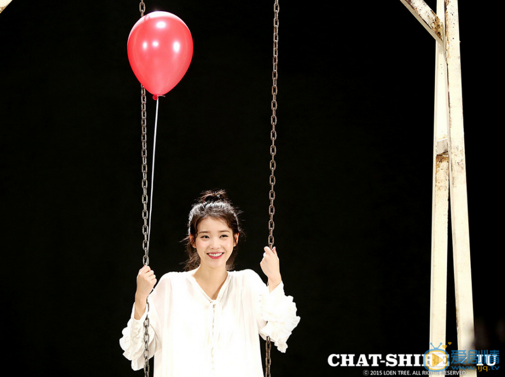 李智恩《CHAT-SHIRE》专辑 李智恩高清写真_李智恩高清剧照