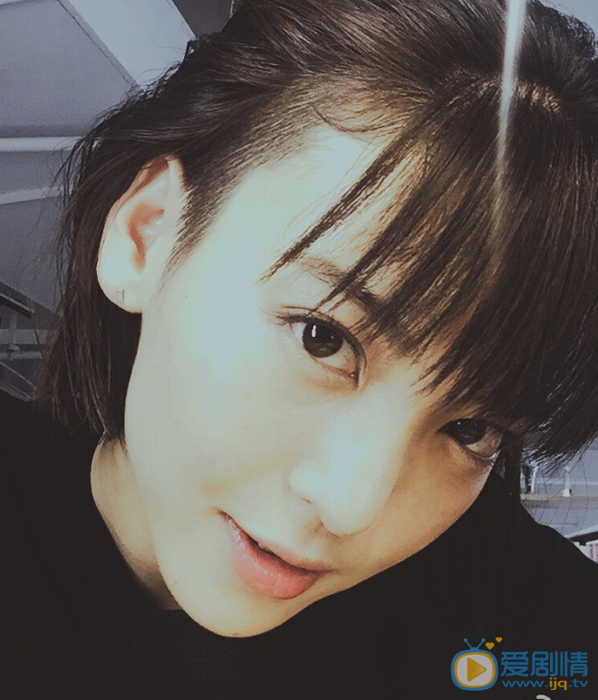 尤靖茹卖萌照 尤靖茹高清写真_尤靖茹高清剧照