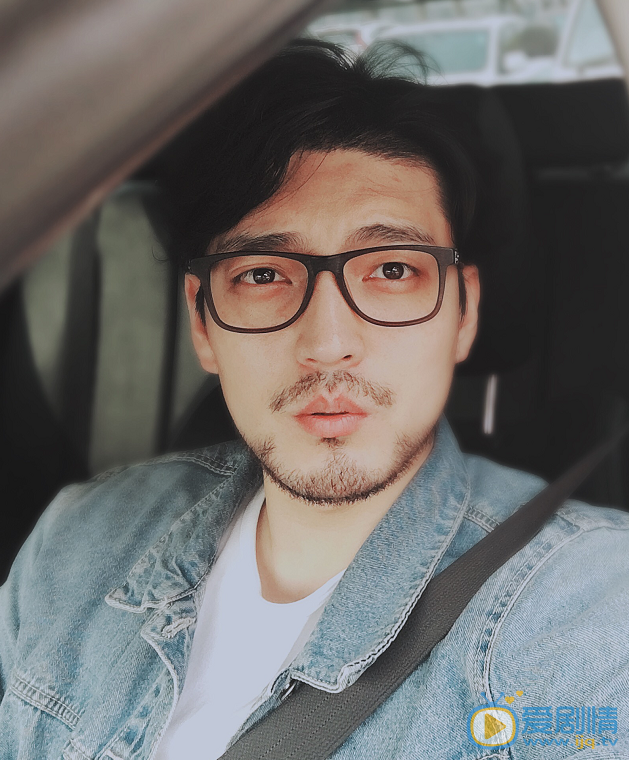 隋咏良生活照 隋咏良高清写真_隋咏良高清剧照