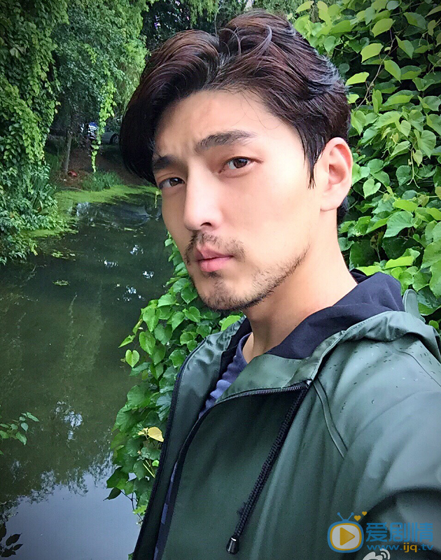 隋咏良生活照 隋咏良高清写真_隋咏良高清剧照