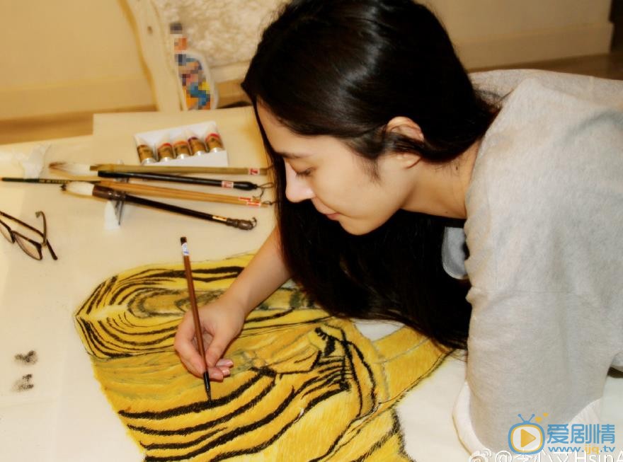 李心艾素颜生活照 李心艾高清写真_李心艾高清剧照