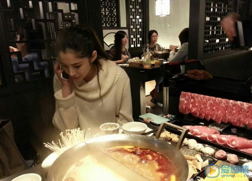 李心艾素颜生活照 李心艾高清写真_李心艾高清剧照