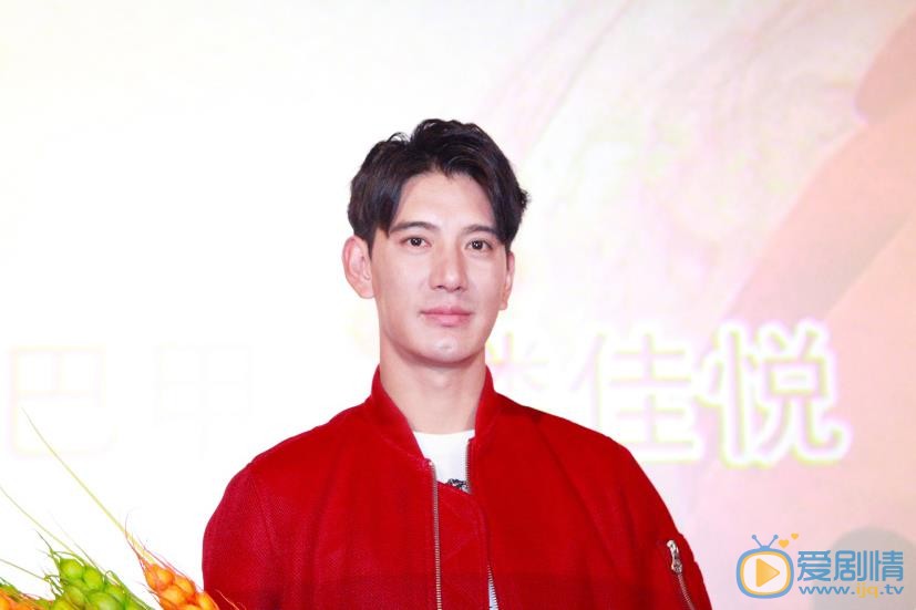 蒲巴甲活动照 蒲巴甲高清写真_蒲巴甲高清剧照