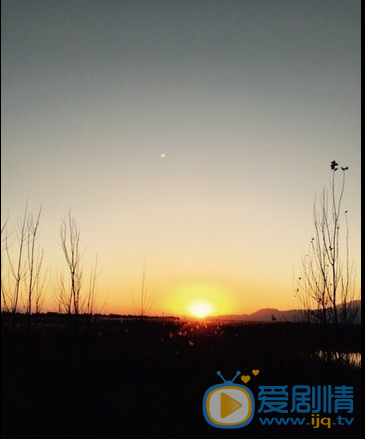 罗曼蒂克消亡史章子怡发年代感片场照  与葛优再次合作