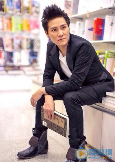 丁子峻杂志照 丁子峻高清写真_丁子峻高清剧照