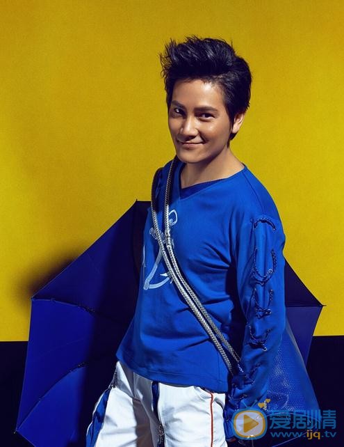 丁子峻杂志照 丁子峻高清写真_丁子峻高清剧照