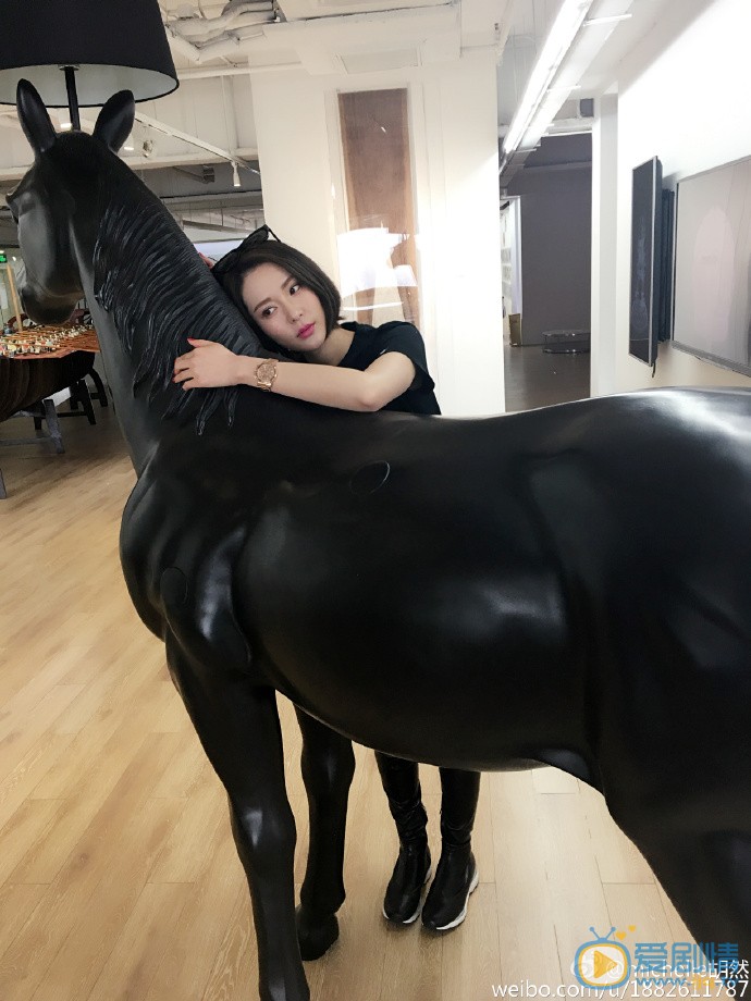 胡然生活照 胡然高清写真_胡然高清剧照