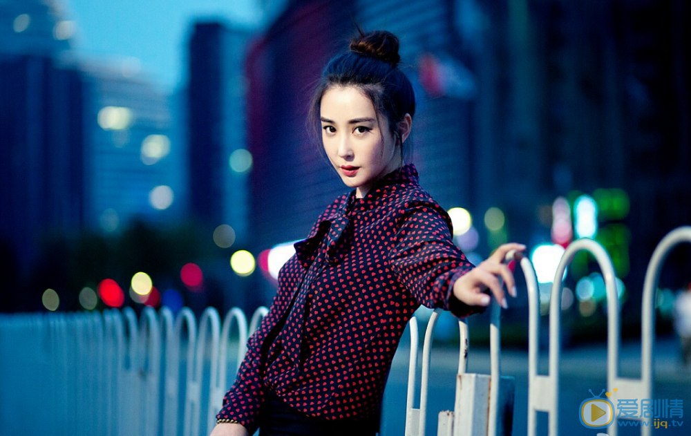 杜若溪街拍 杜若溪高清写真_杜若溪高清剧照