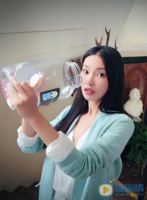 童菲生活照 童菲高清写真_童菲高清剧照