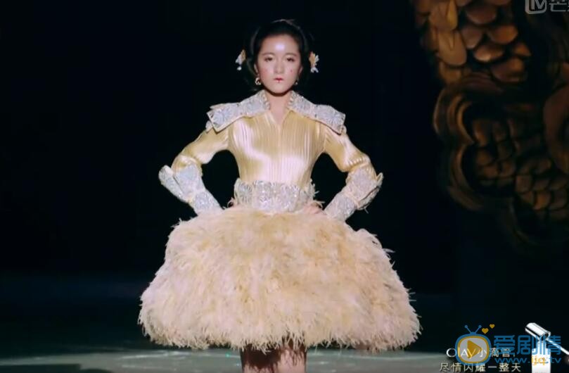 我们来了中高级定制服装设计师郭培是谁？她真的与徐娇不和吗？