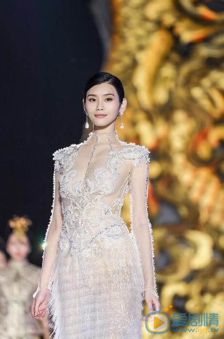 奚梦瑶《我们来了》节目照 奚梦瑶高清写真_奚梦瑶高清剧照