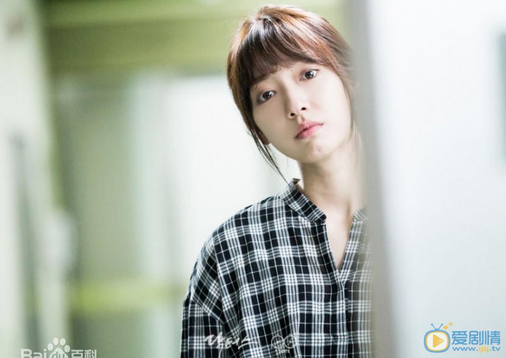 朴信惠《Doctors》剧照 朴信惠高清写真_朴信惠高清剧照
