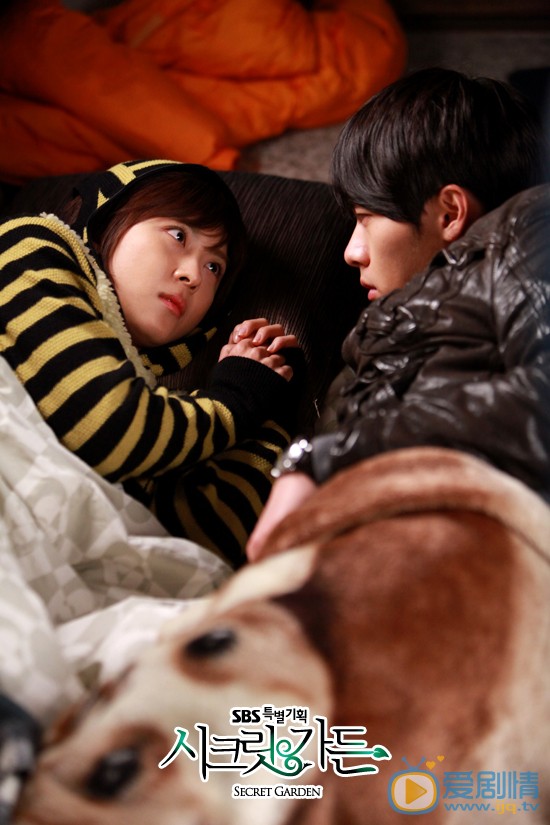 河智苑《秘密花园》剧照 河智苑高清写真_河智苑高清剧照